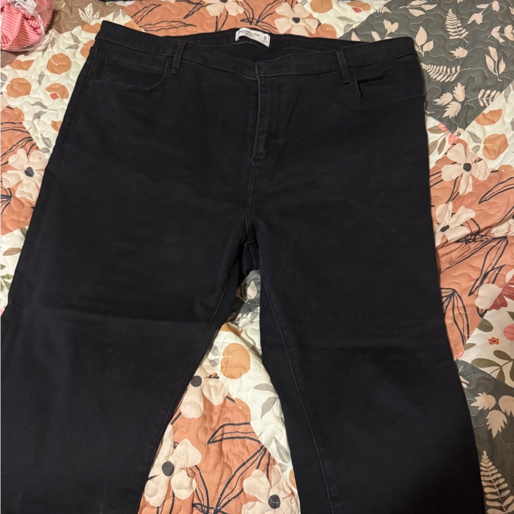 Abercrombie & Fitch Super Skinny High Rise Jeans (Black)